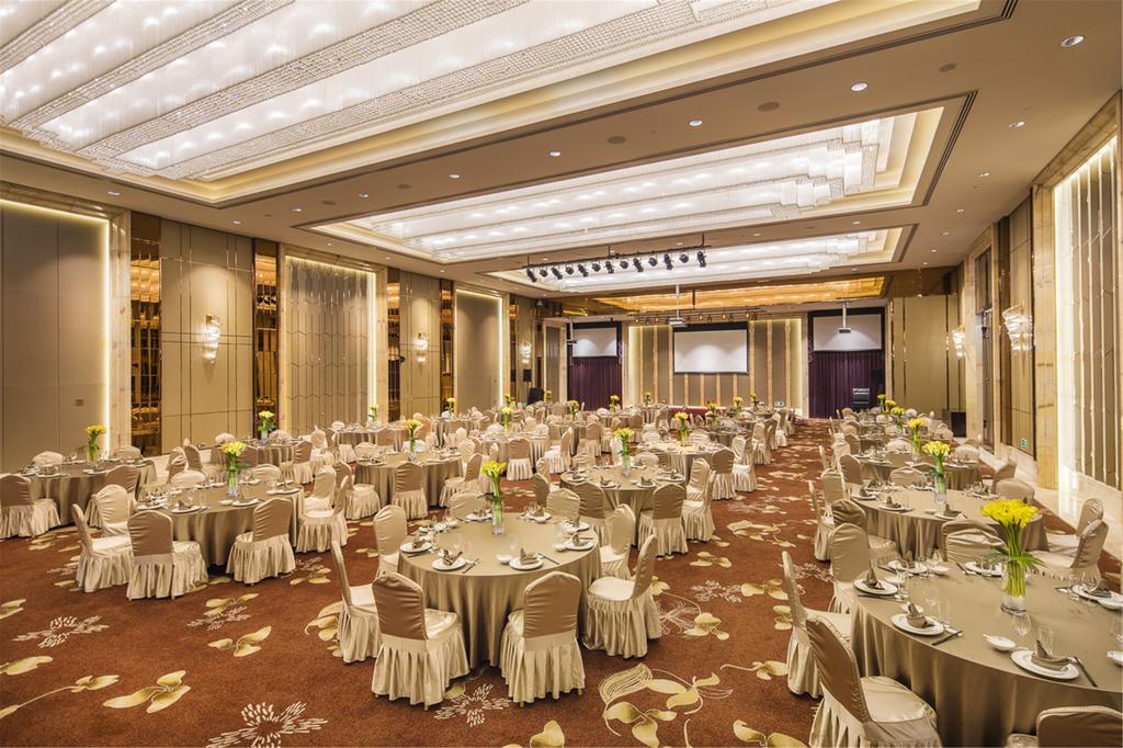 Royal Century Hotel Shanghai Xangai Exterior foto
